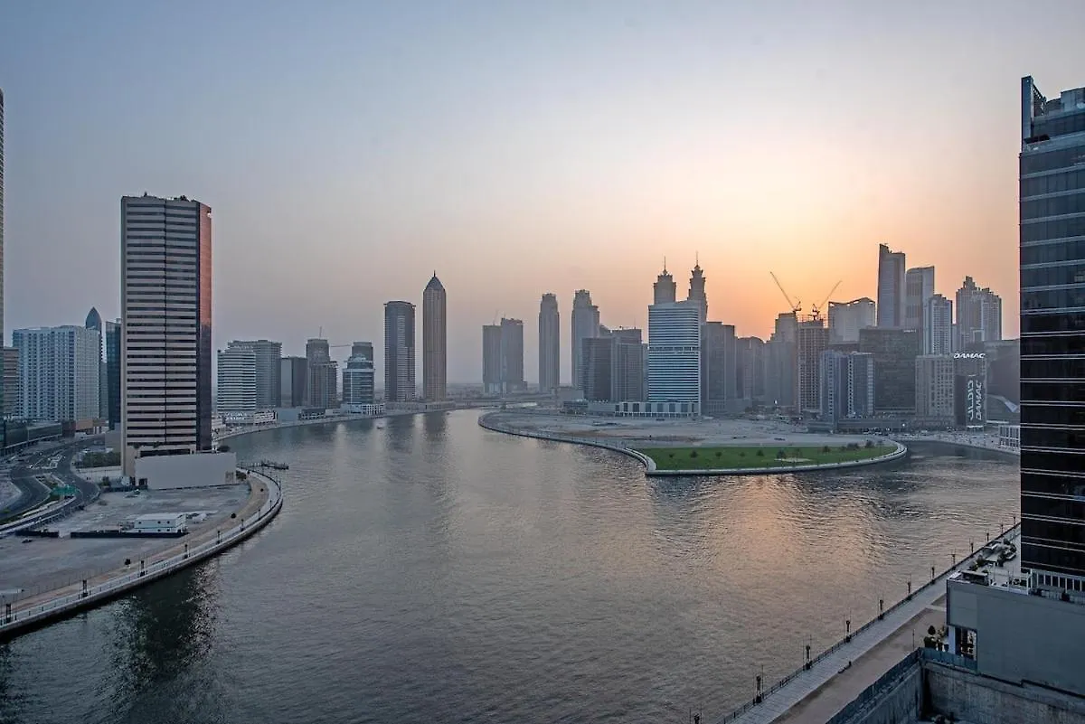 Sleek Studio Apartment Perfect For 2 In Business Bay Dubai